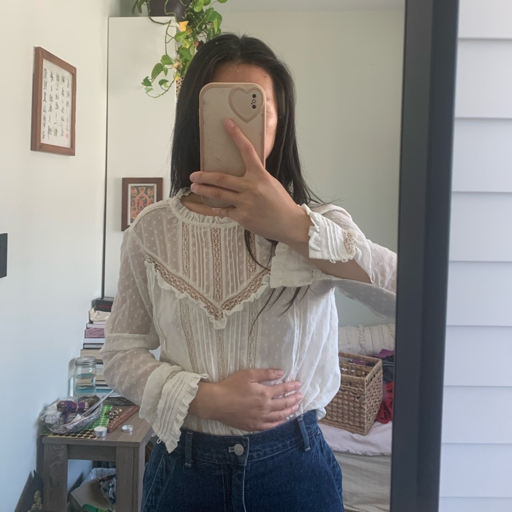 Sezane white lace house